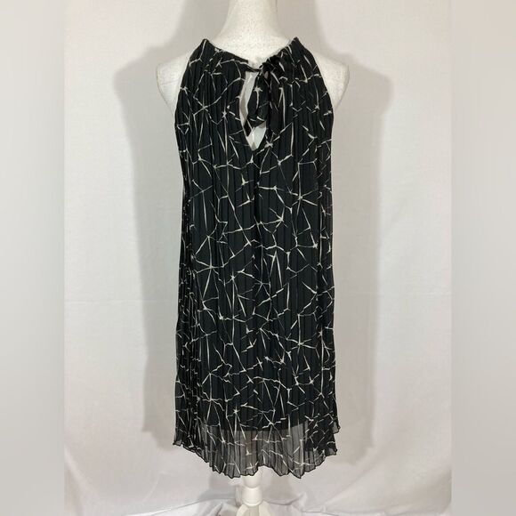 Apt 9 Dress Women’s 6 Black White Halter Chiffon Pleated Geometric - Picture 3 of 10